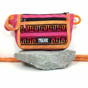 Pochette cordes, néoprène et parapente